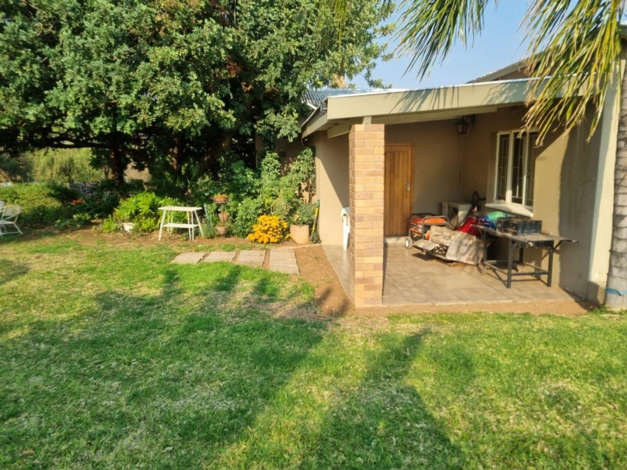 3 Bedroom Property for Sale in Upington Rural Northern Cape